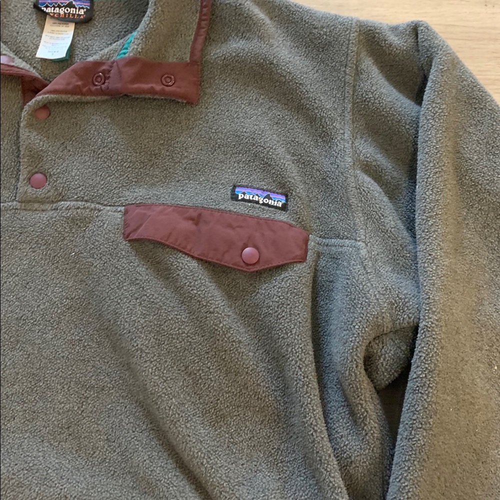 Patagonia Men’s Synchilla Gray - Picture 3 of 4